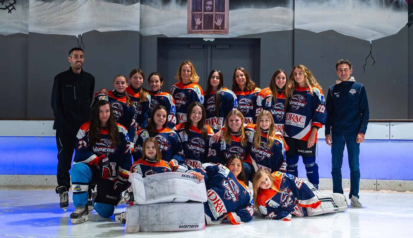 Les Salamanders — MMHC women's ice hockey team identity visual 2